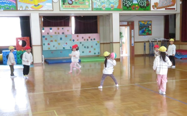 ドッジボール　上手になってきたね